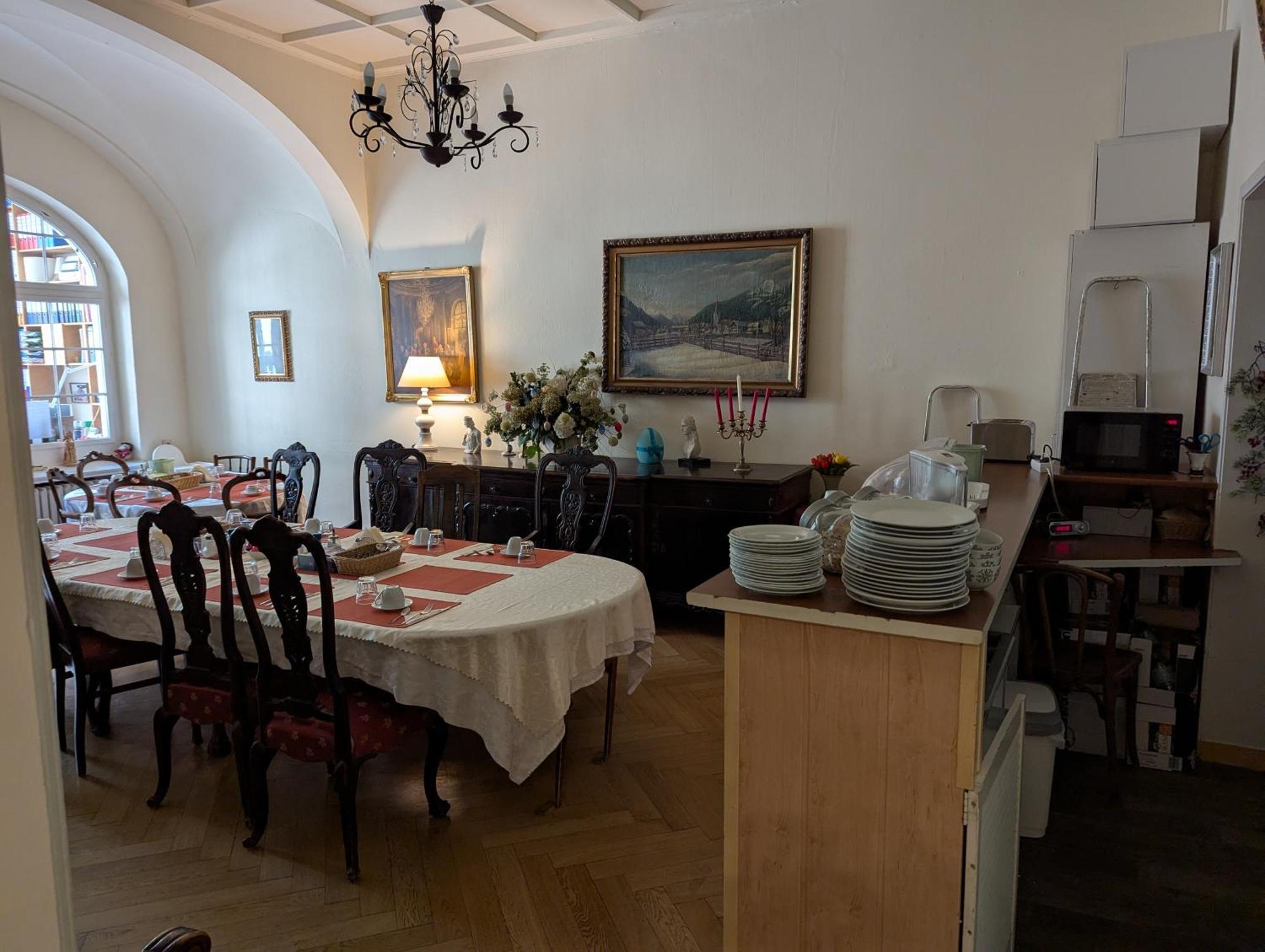 Hotel Pension Waizenegger Am Kurfuerstendamm — Fotos 1