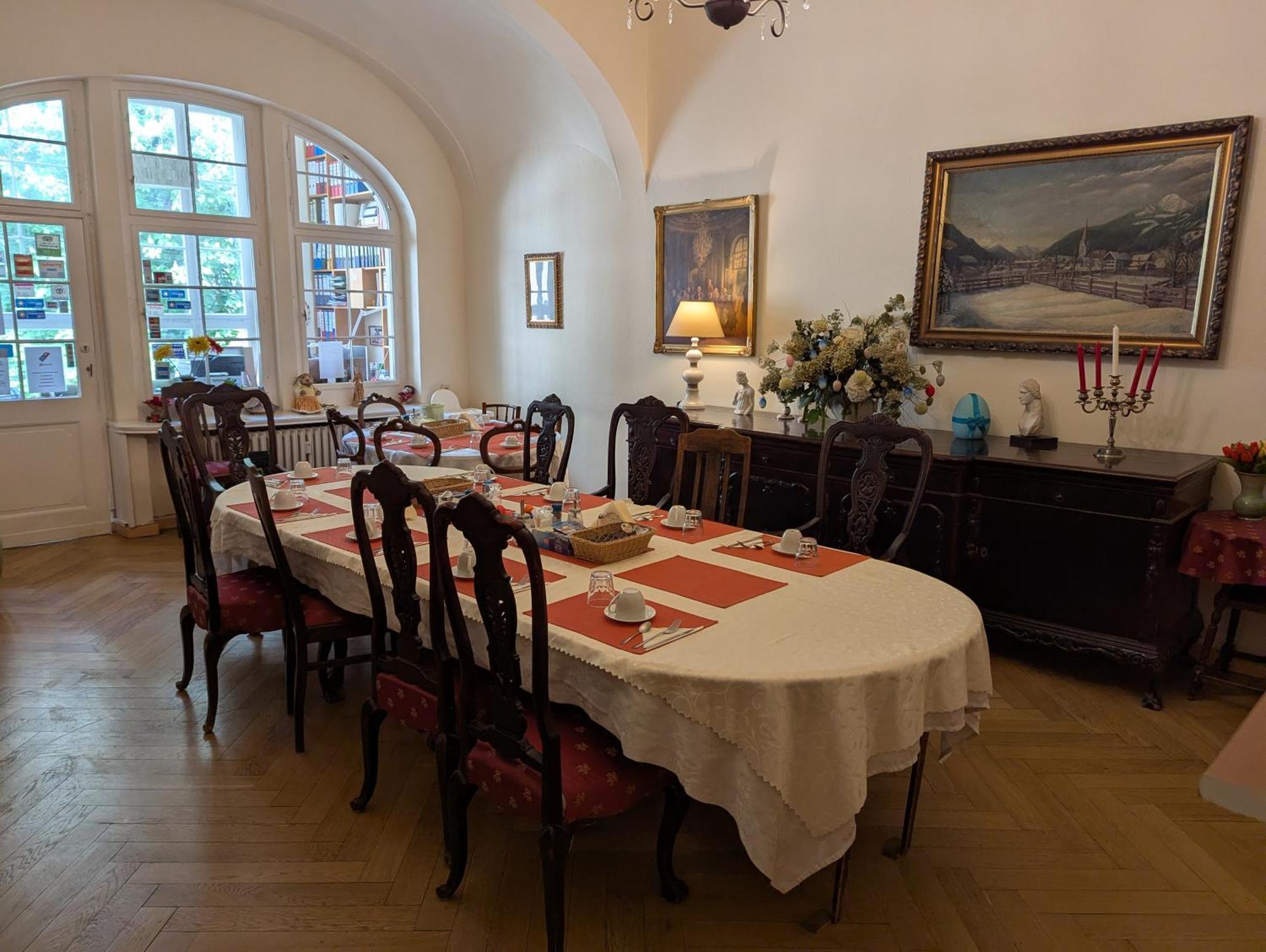 Hotel Pension Waizenegger Am Kurfuerstendamm — Fotos 3